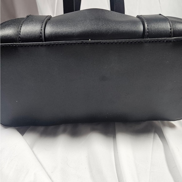 French Connection Black and Tan Woven Tote Bag - Picture 3 of 3